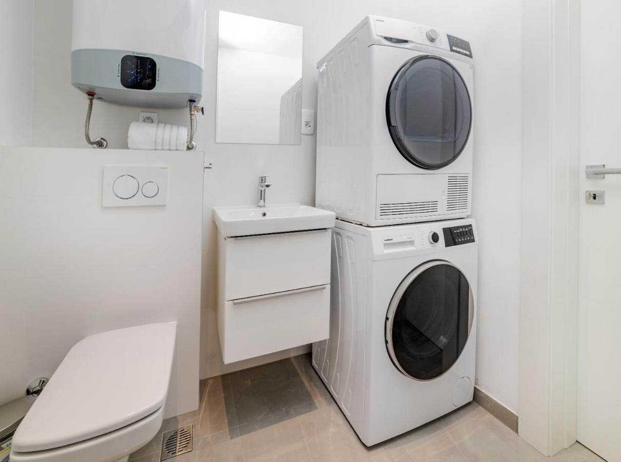Luxury Apartment Sandra สปลิท ภายนอก รูปภาพ