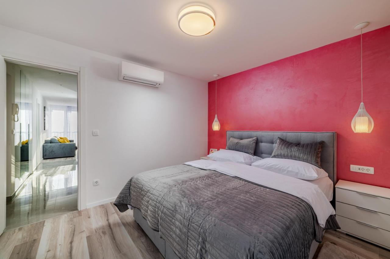 Luxury Apartment Sandra สปลิท ภายนอก รูปภาพ