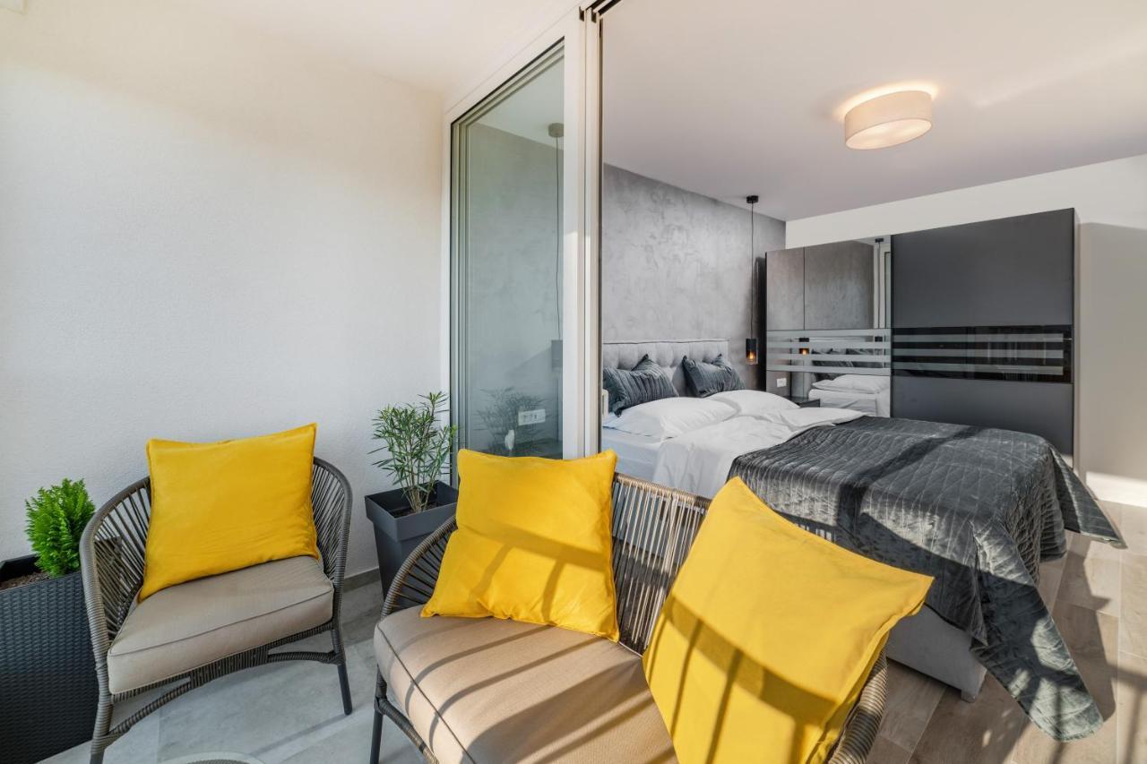 Luxury Apartment Sandra สปลิท ภายนอก รูปภาพ